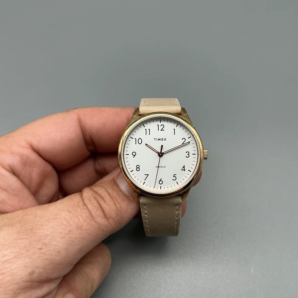 Timex Indiglo Easy Reader Womens Watch 32mm Leather TW2T72400 New Battery